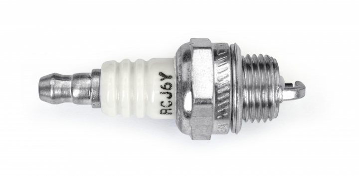 Spark plug Rcj6Y 5032351-09 in the group  at Entreprenadbutiken (5032351-09)