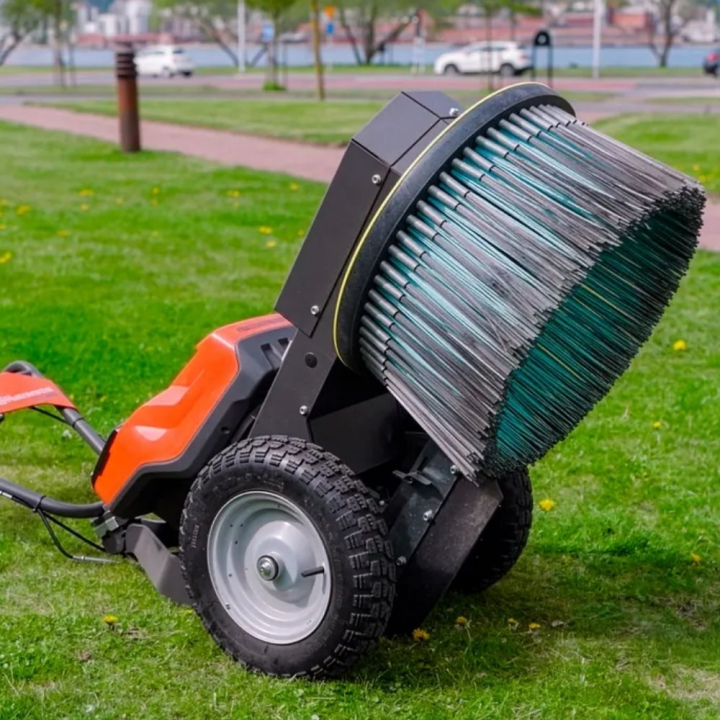 Husqvarna hybrid brush for WB 560i in the group  at Entreprenadbutiken (5409220-01)