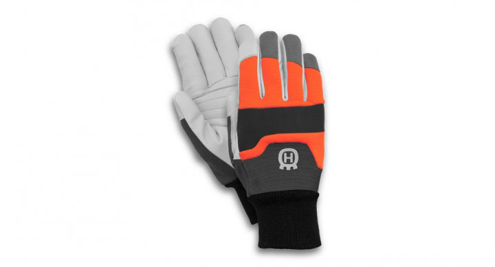 Gloves Husqvarna Functional with saw protection 2021 in the group Forest / Brushcutters / Protective Equipments / Workwear / Protective Gloves at Entreprenadbutiken (5950039)