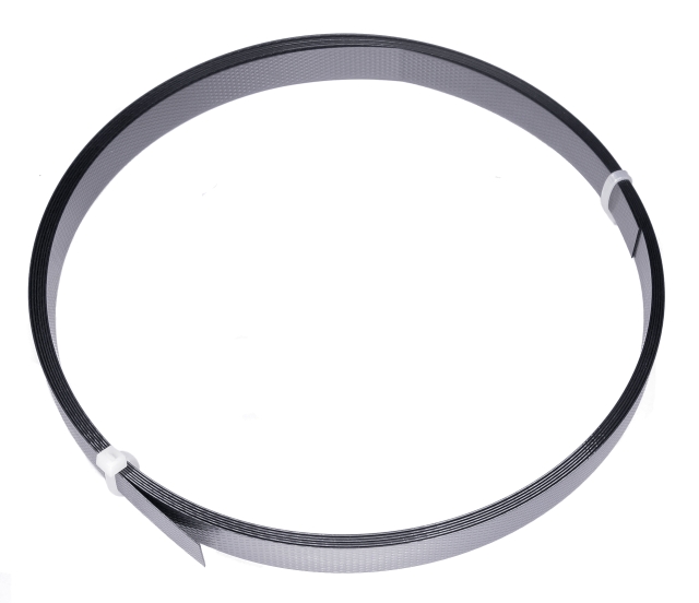 Holding strap assembly
