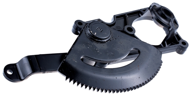 Steering gear