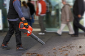 Husqvarna 320iB Mark II Battery Leaf Blower Husqvarna 320iB Mark II Battery Leaf Blower