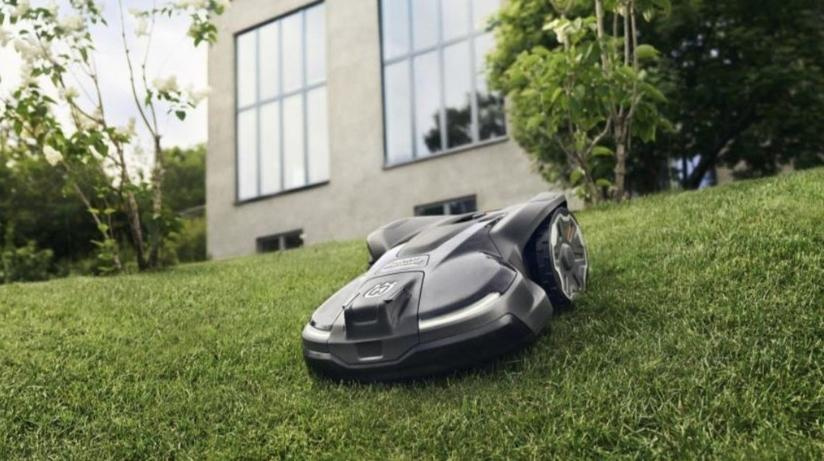 Husqvarna Automower® 430X Nera Robotic Lawn Mower