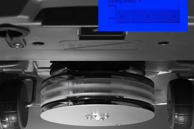 Husqvarna Automower® 405XE Nera Robotic Lawn Mower with EPOS plug-in kit