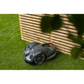 Husqvarna Automower® 410XE Nera with wire free technology Husqvarna Automower® 410XE Nera with wire free technology