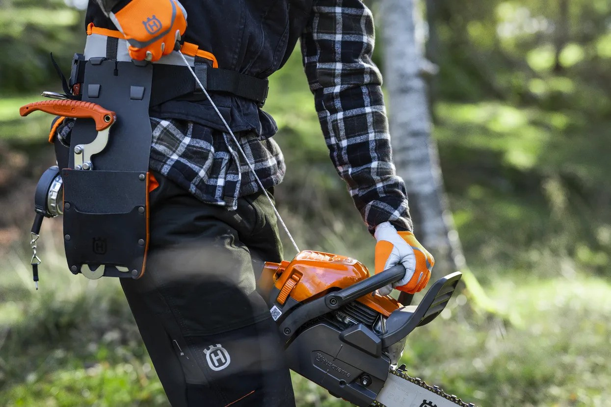 Husqvarna 445S Chainsaw