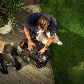 Husqvarna EPOS™ Plug-in 320 Nera, 430X Nera, 450X Nera Husqvarna EPOS™ Plug-in 320 Nera, 430X Nera, 450X Nera